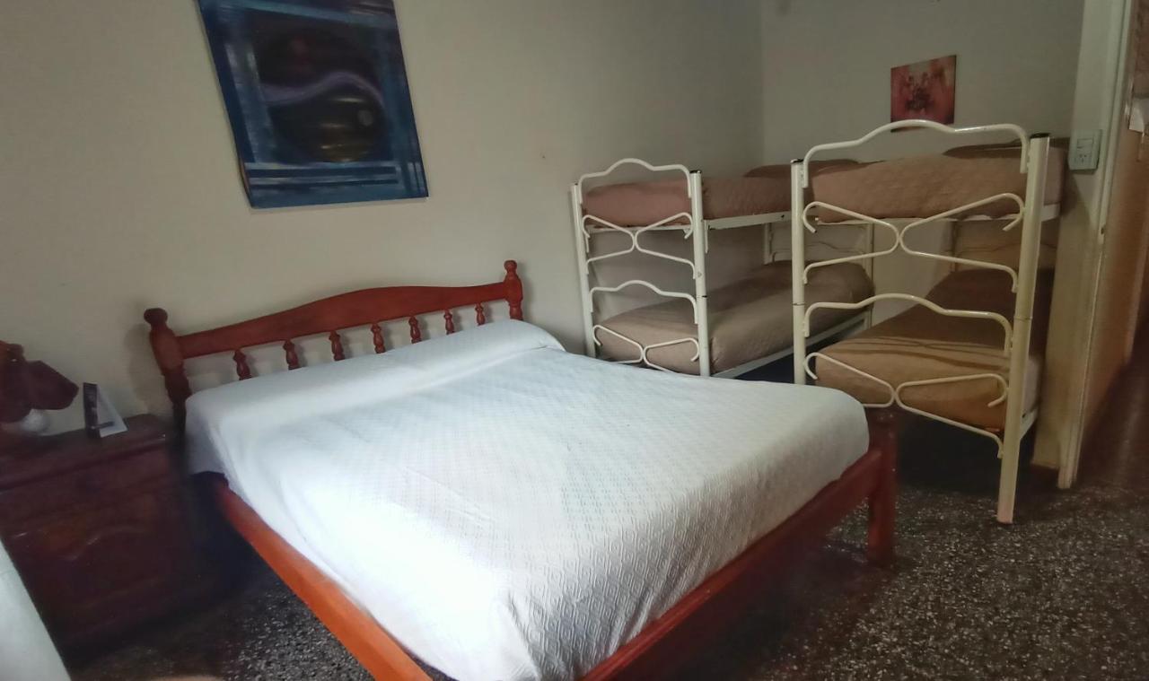 Hostal La Pachamama Salta Eksteriør billede